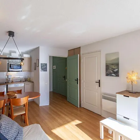 Apartment T2 Avec Terrasse, Proche Des Pistes, Piscine Couverte, Salle De Fitness Et Services Inclus - Fr-1-404-305 *